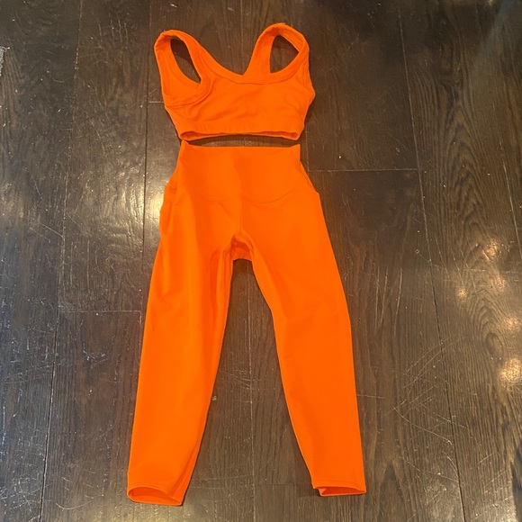ALO Yoga Pants - ALO Yoga Bright Orange Activewear